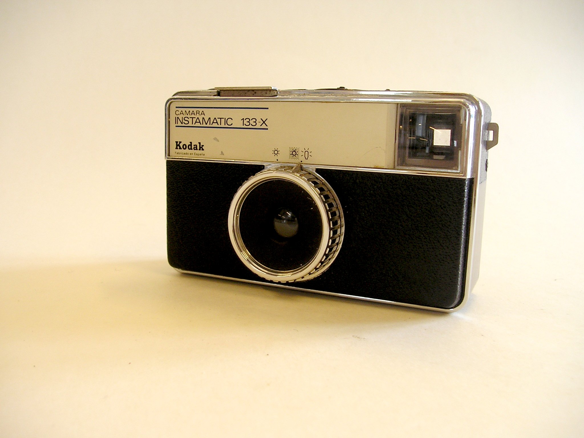 Kodak Instamatic 133 x