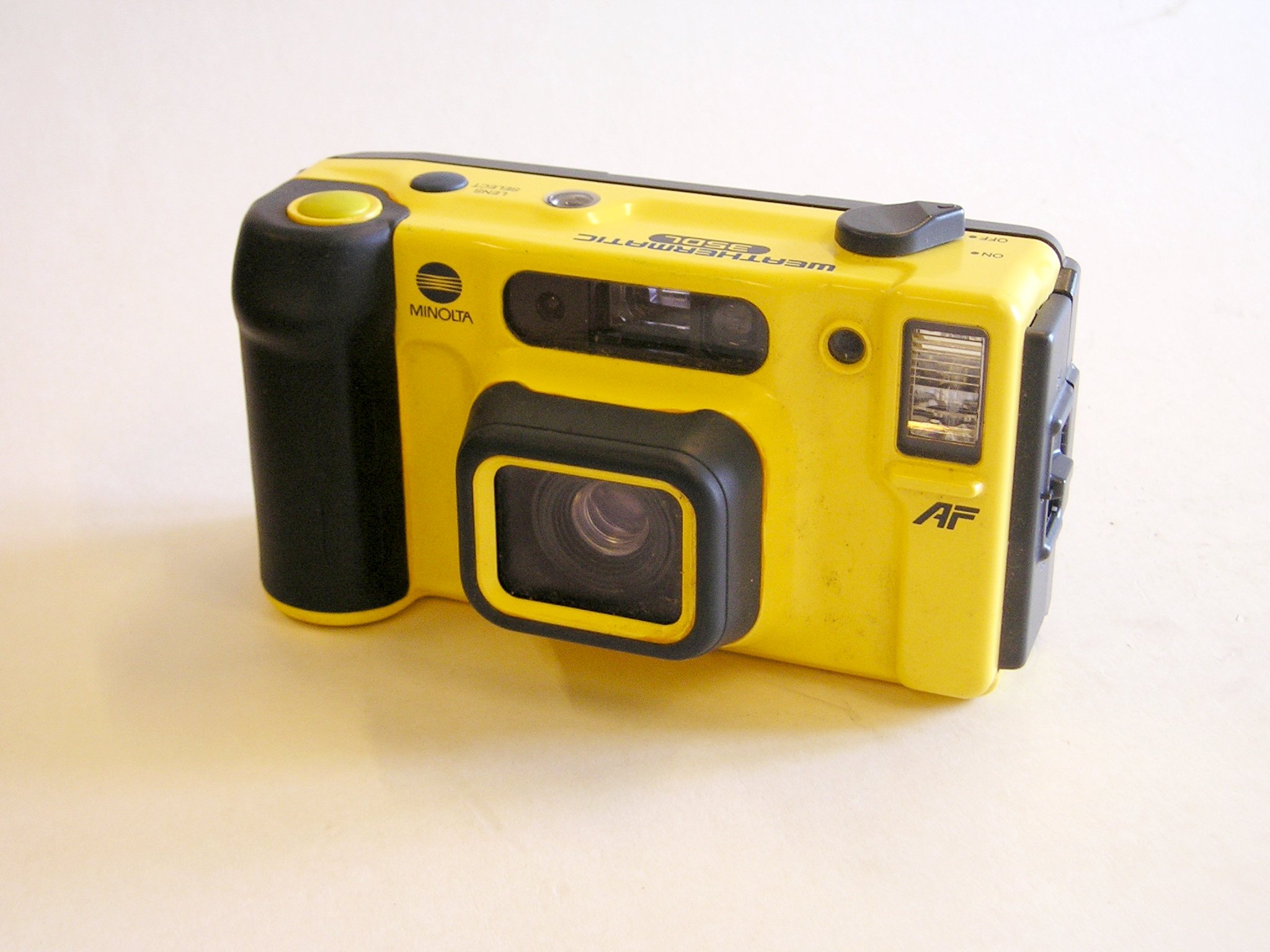 Minolta Weathermatic 35 DL