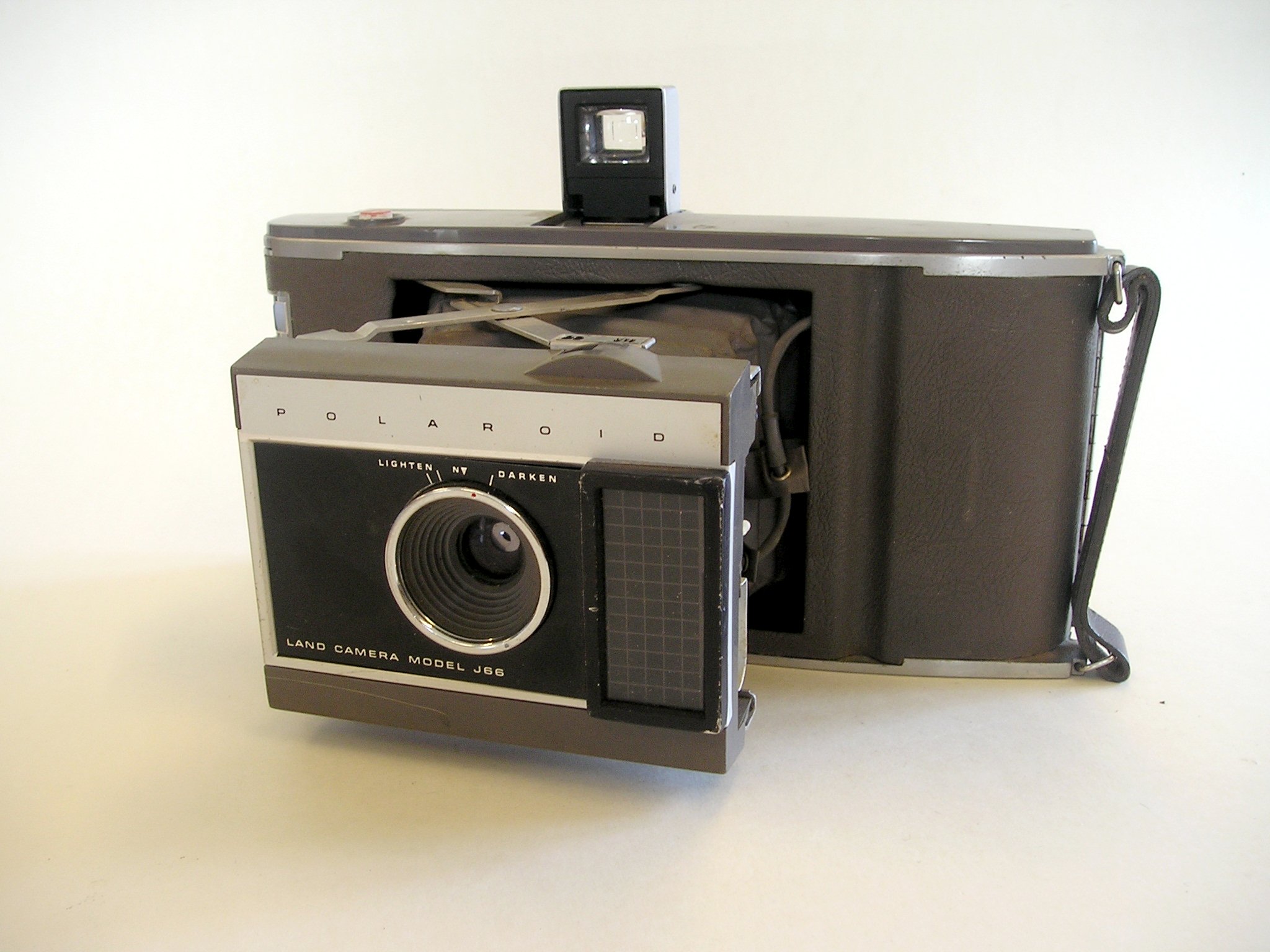 Polaroid J 66