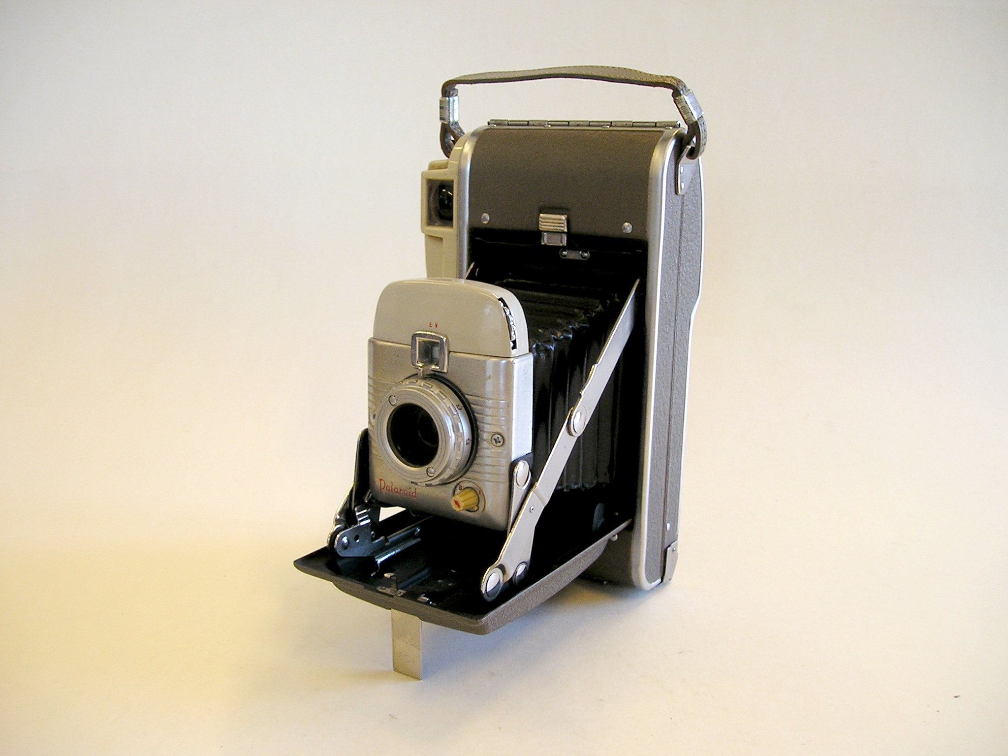 Polaroid 80A (Highlander)